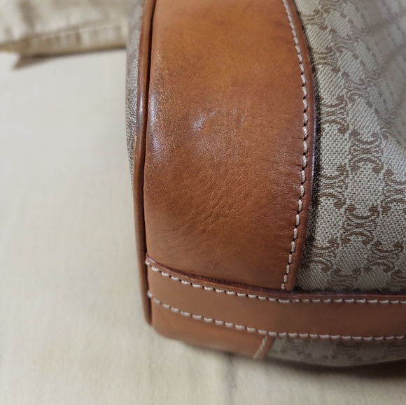 CELINE BUCKET BAG - Picture 11 of 17